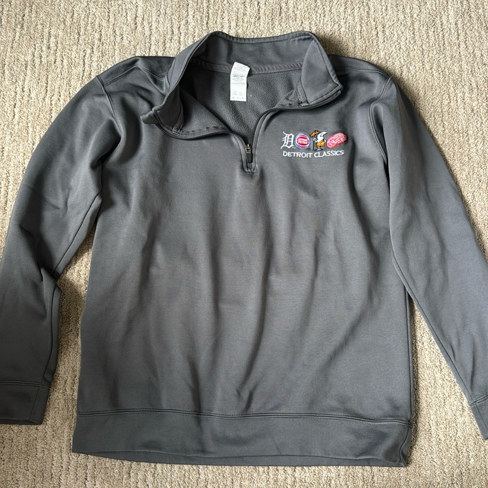 Detroit Classics half zip!